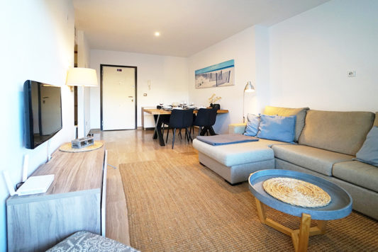 Holiday apartment Moraira // Apartment Casamora Moraira - Living and dining area